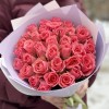 35 коралловых роз Эйс пинк